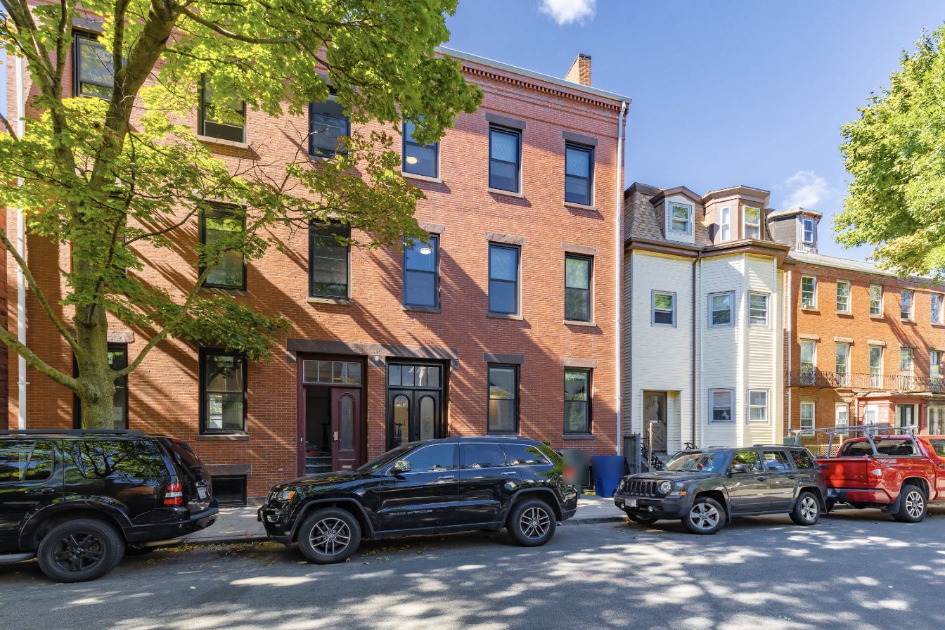 Brick row house on West 4th Street, South Boston